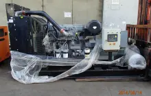 DIESEL ENGINE PUMP (data lama) 650 kva Perkins <br>Kontraktor ME  1 p8140025